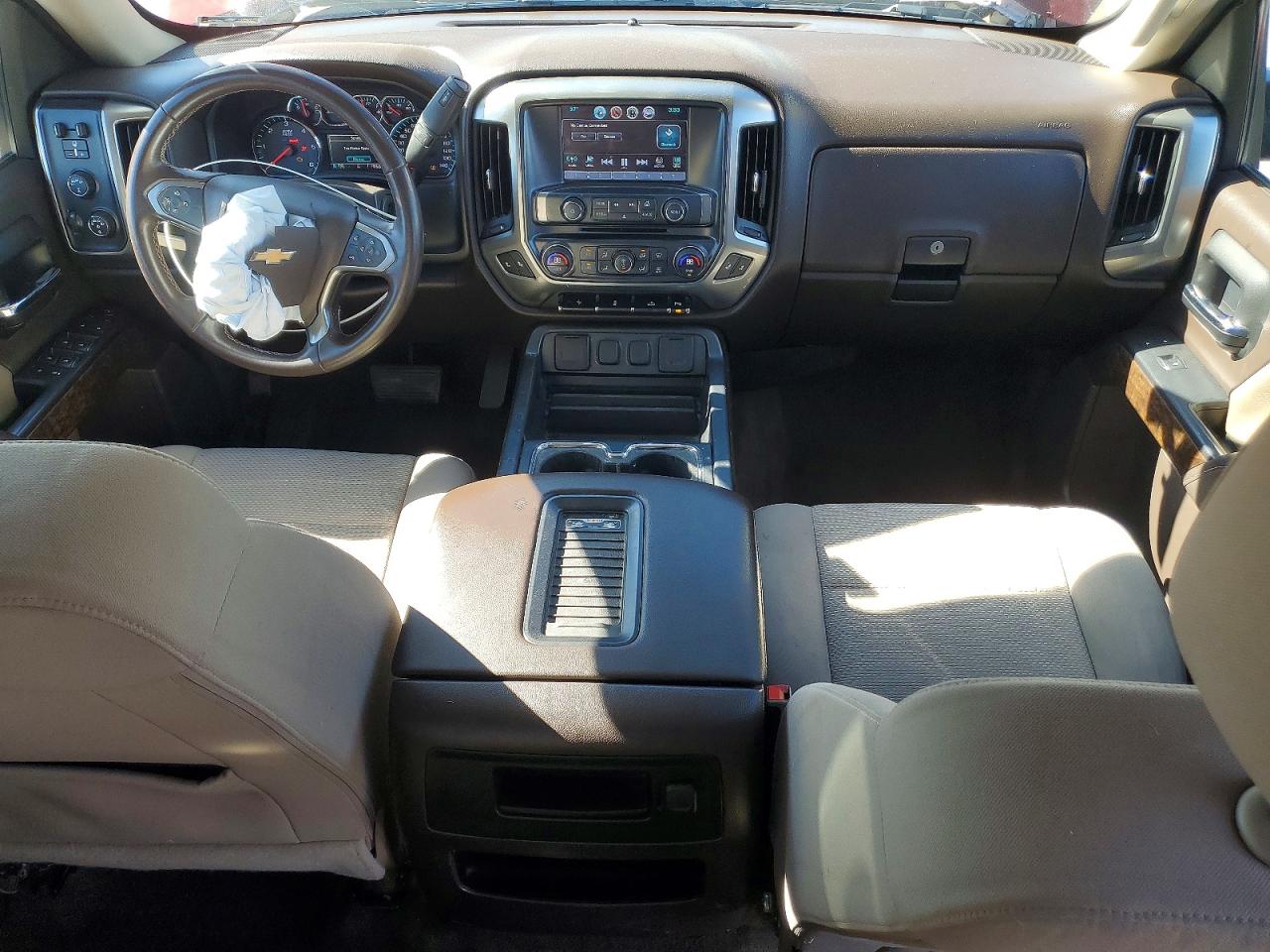 2017 CHEVROLET SILVERADO K1500 LT photo 15