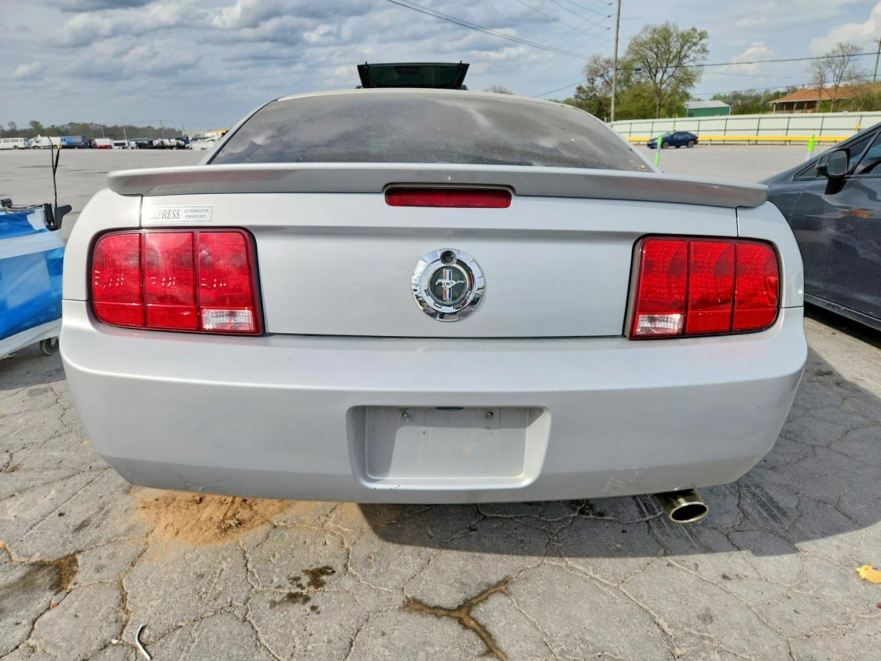 2007 FORD MUSTANG photo 11