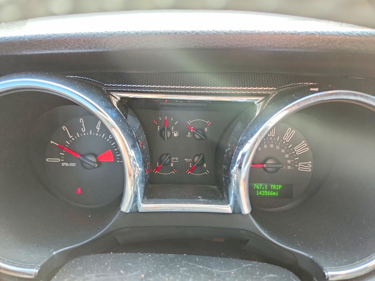 2007 FORD MUSTANG photo 17