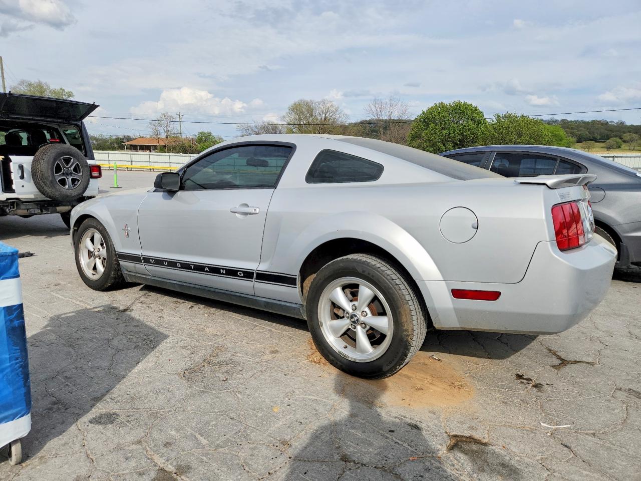 2007 FORD MUSTANG photo 3