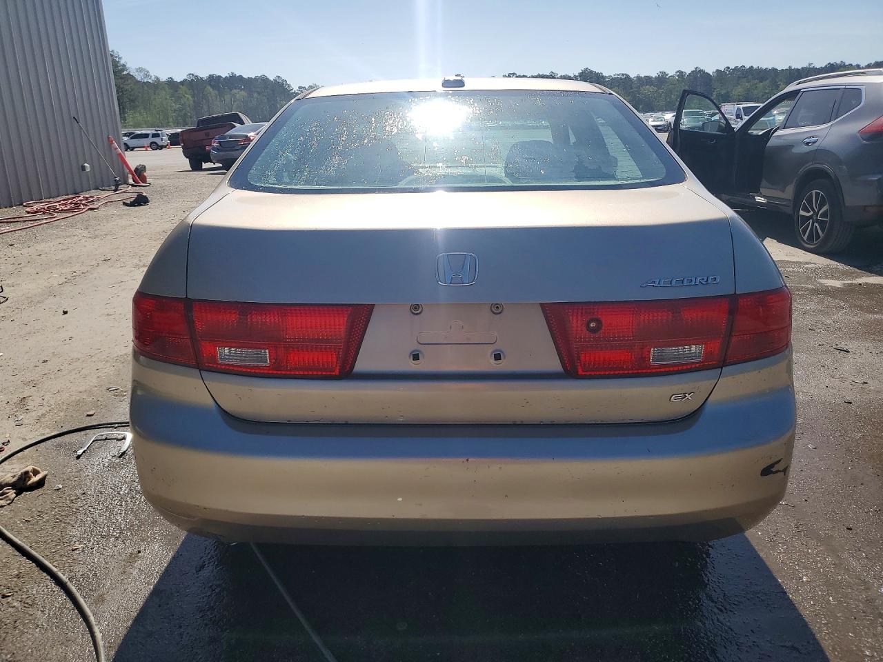 2005 HONDA ACCORD EX photo 11