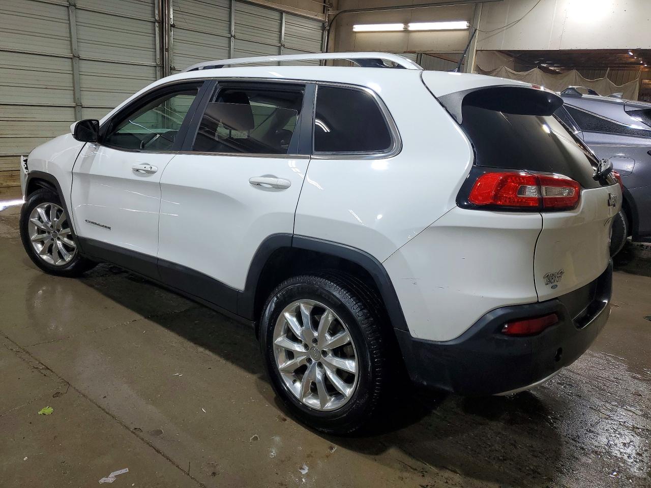 2017 JEEP CHEROKEE LIMITED photo 2