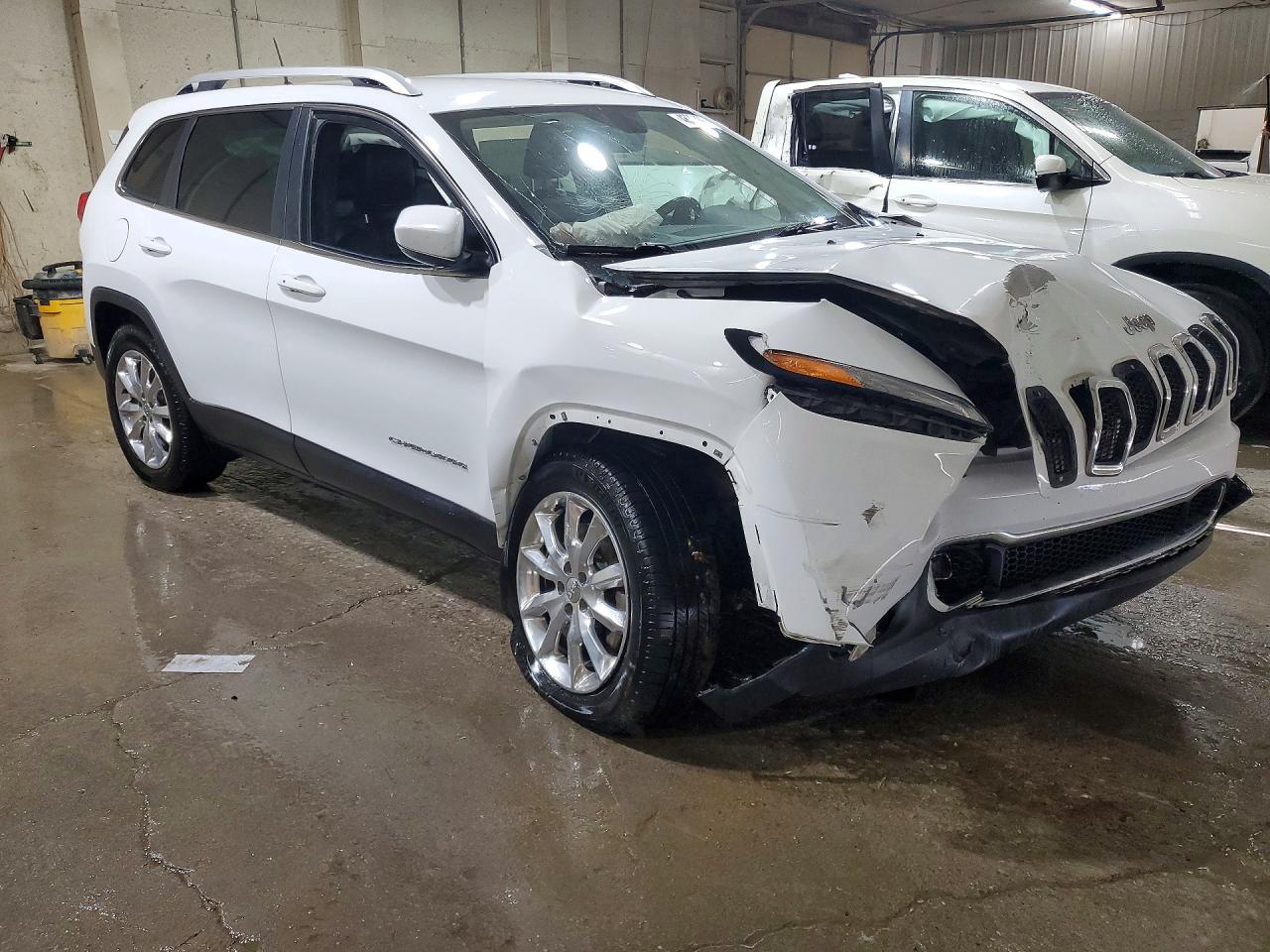 2017 JEEP CHEROKEE LIMITED photo 4