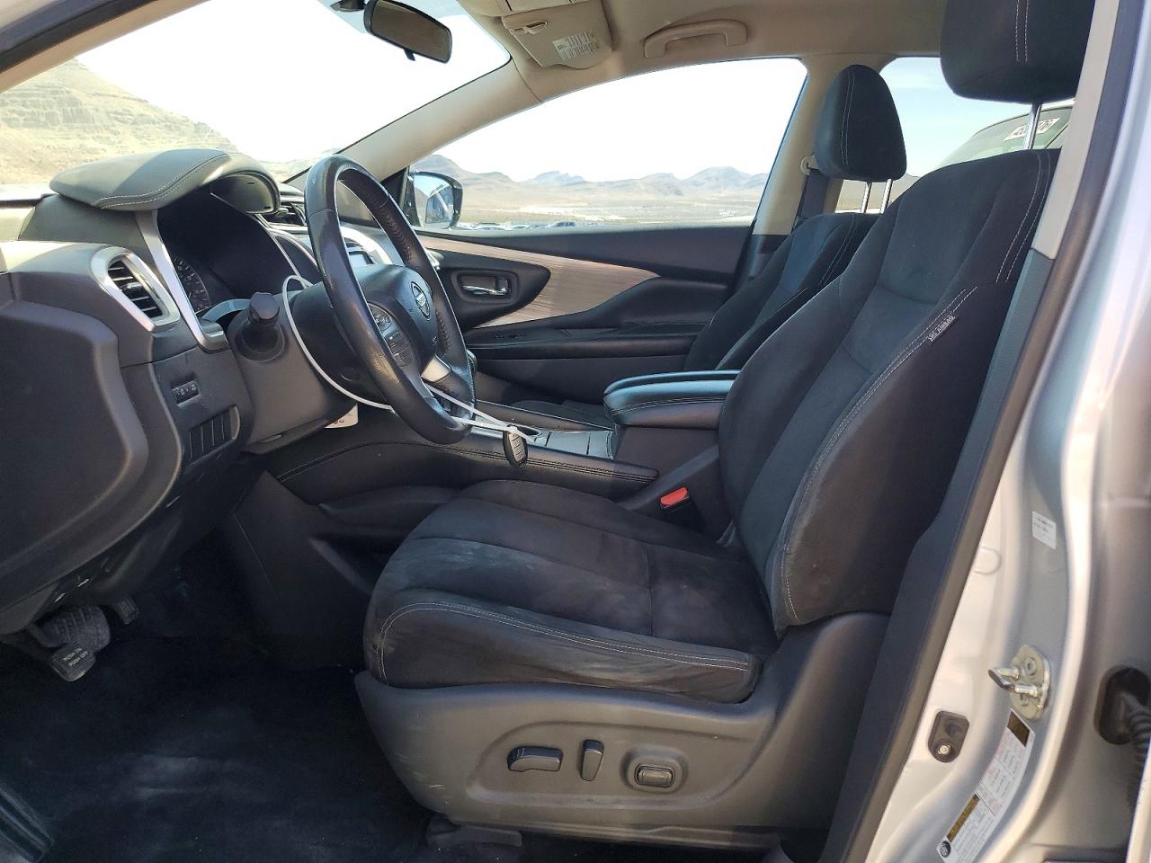 2015 NISSAN MURANO SV photo 13
