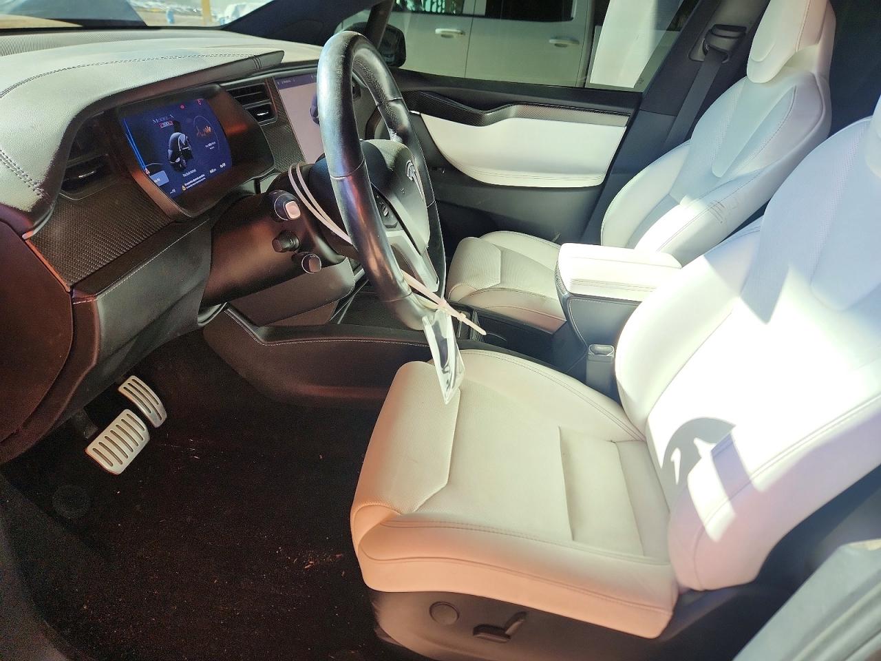 2018 TESLA MODEL X photo 7