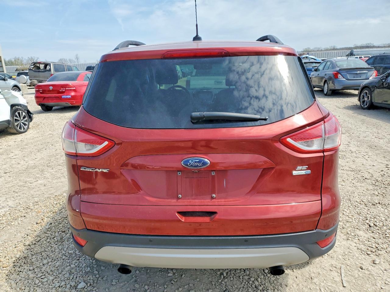 2016 FORD ESCAPE SE photo 16