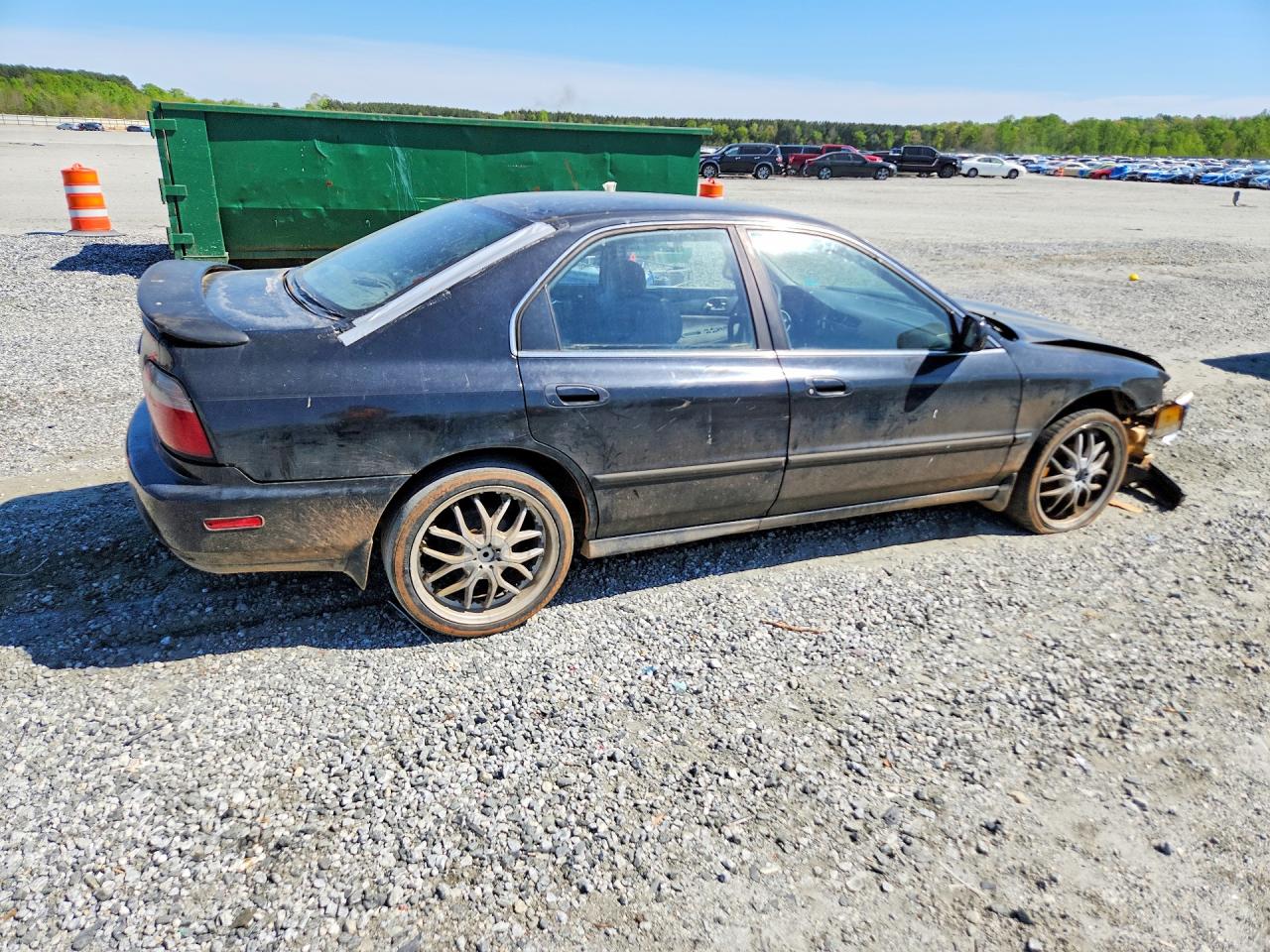 1997 HONDA ACCORD photo 5