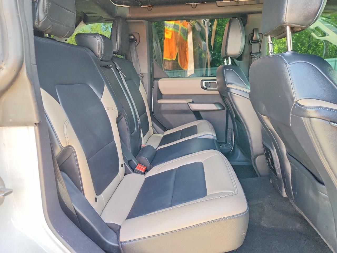 2022 FORD BRONCO BASE photo 19