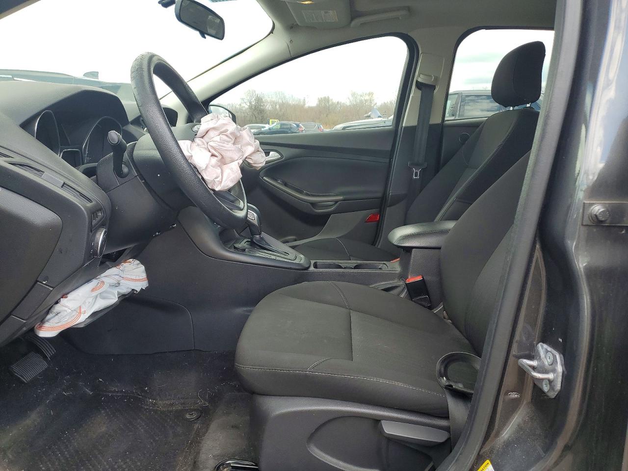 2018 FORD FOCUS SEL photo 19