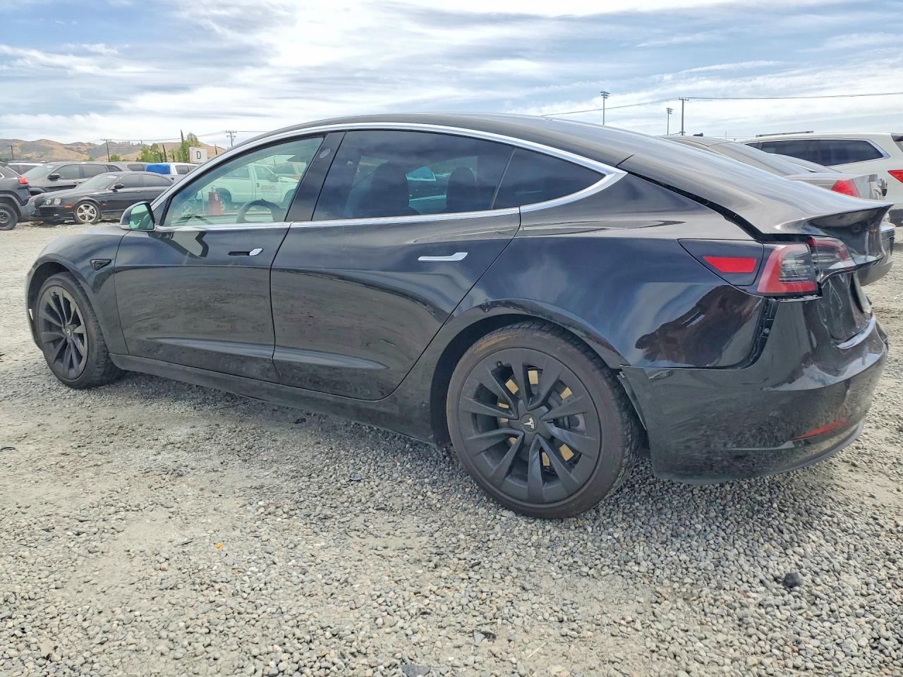 2020 TESLA MODEL 3 photo 3