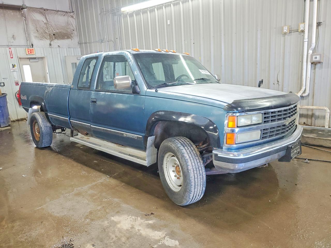 1991 CHEVROLET GMT-400 K2500 photo 10