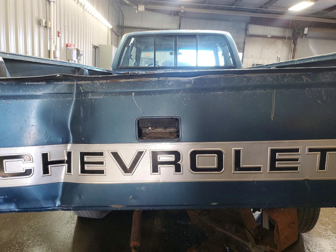 1991 CHEVROLET GMT-400 K2500 photo 28