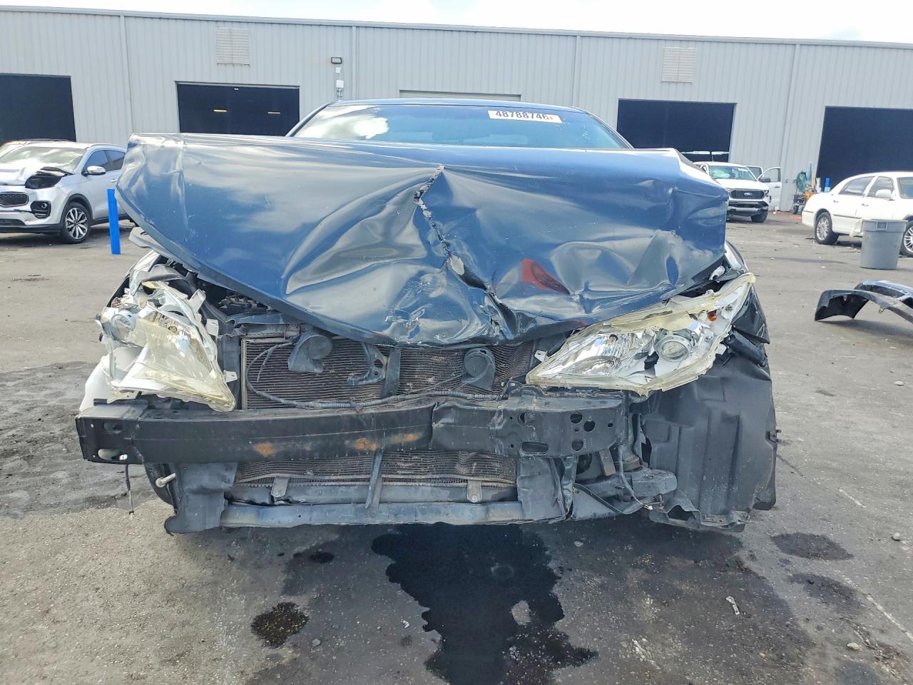 2014 TOYOTA CAMRY SE photo 9