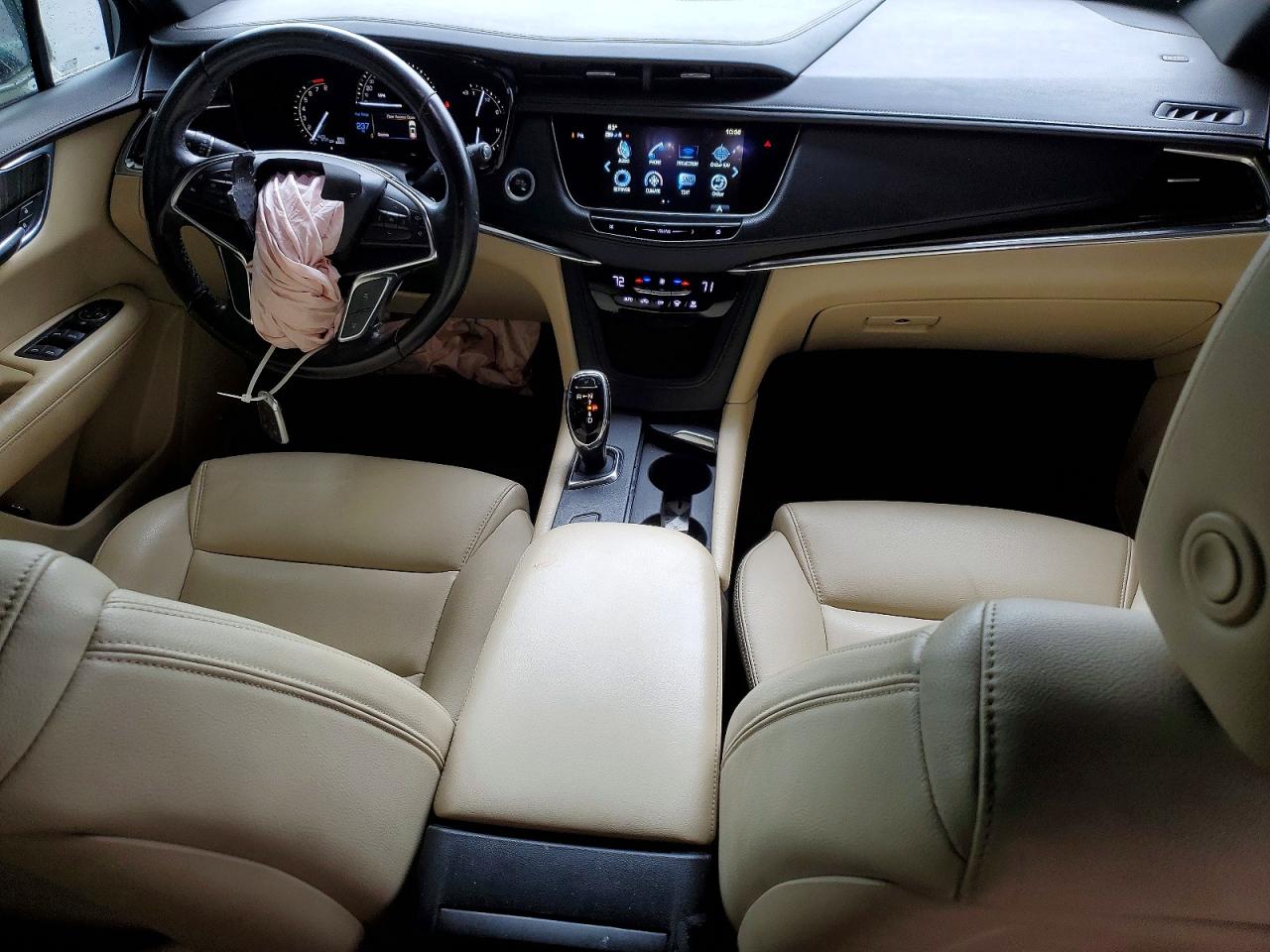 2019 CADILLAC XT5 photo 15