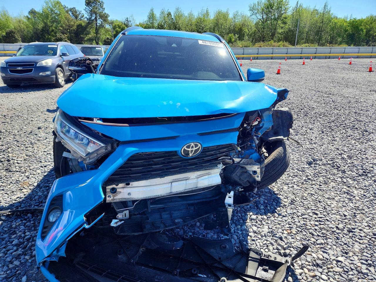 2019 TOYOTA RAV4 XLE photo 13