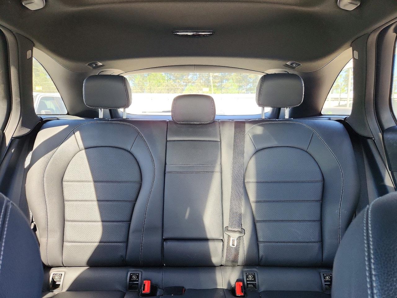 2018 MERCEDES-BENZ GLC 300 photo 28
