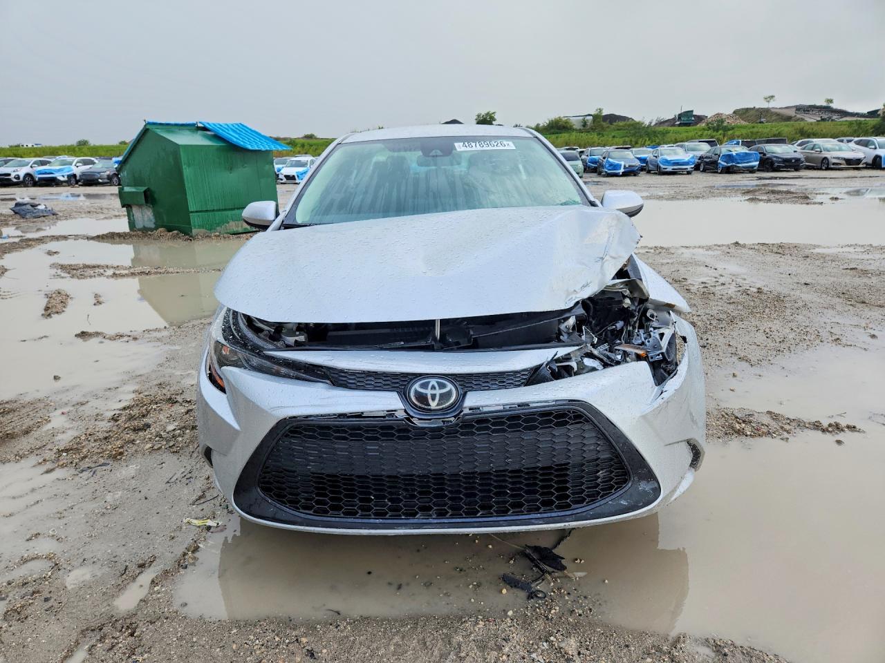 2021 TOYOTA COROLLA LE photo 9
