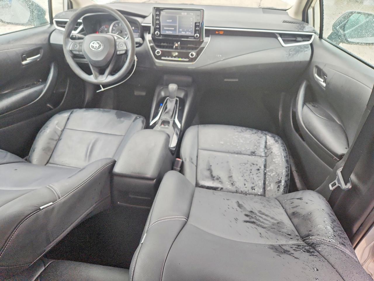 2021 TOYOTA COROLLA LE photo 15