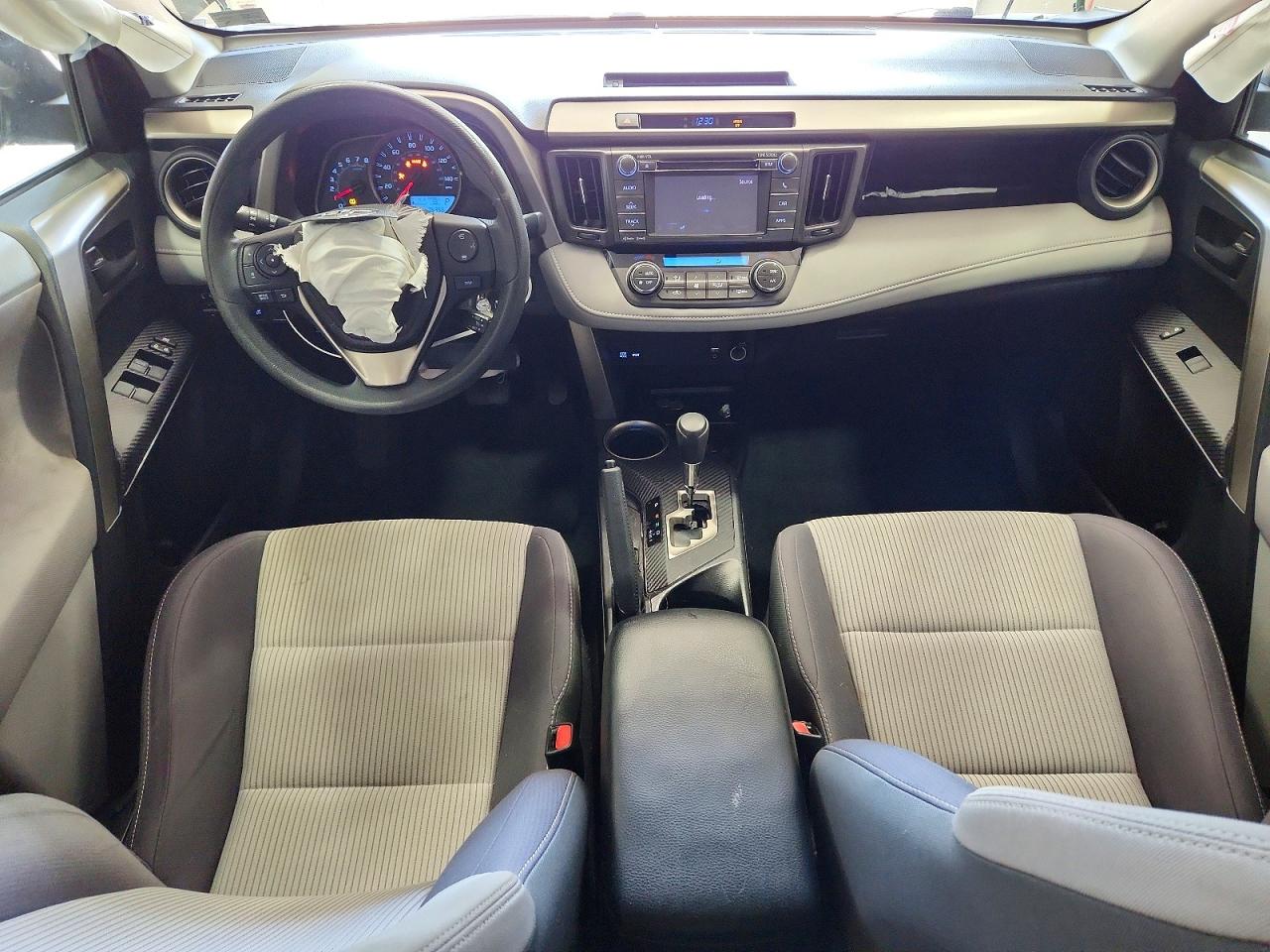 2013 TOYOTA RAV4 XLE photo 15