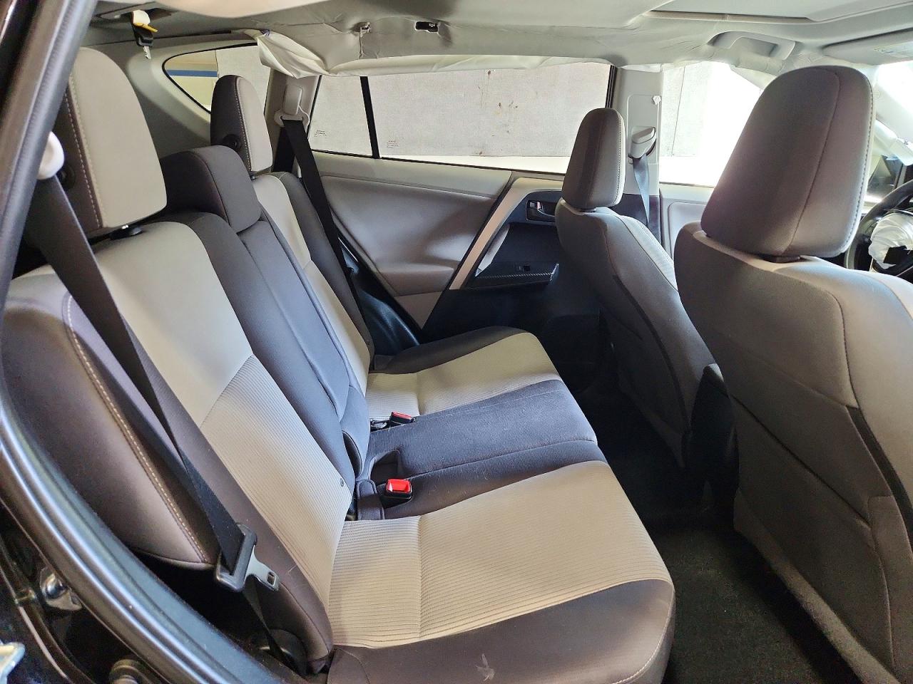 2013 TOYOTA RAV4 XLE photo 21