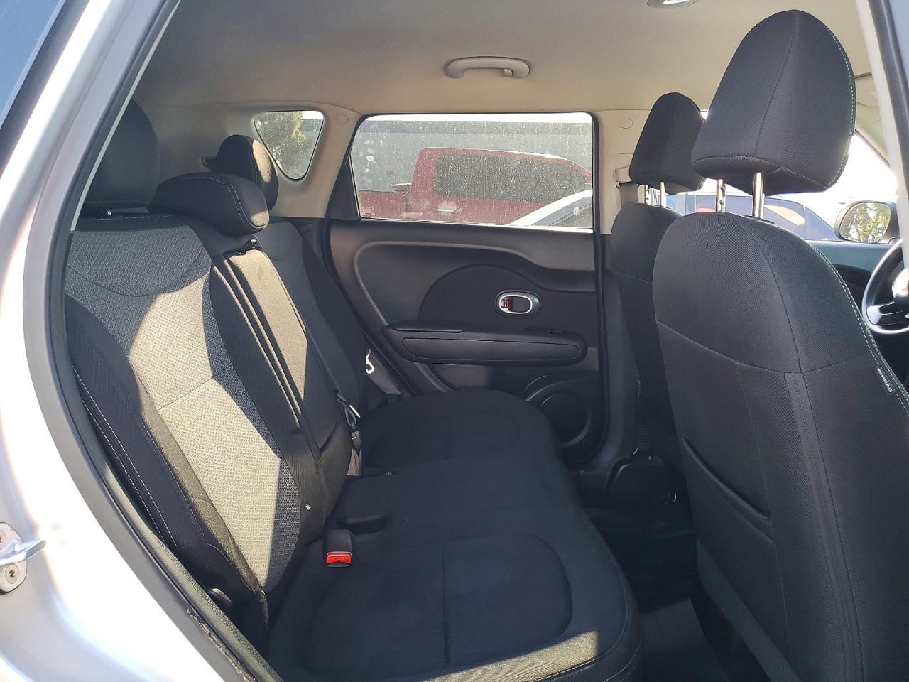2018 KIA SOUL + photo 28