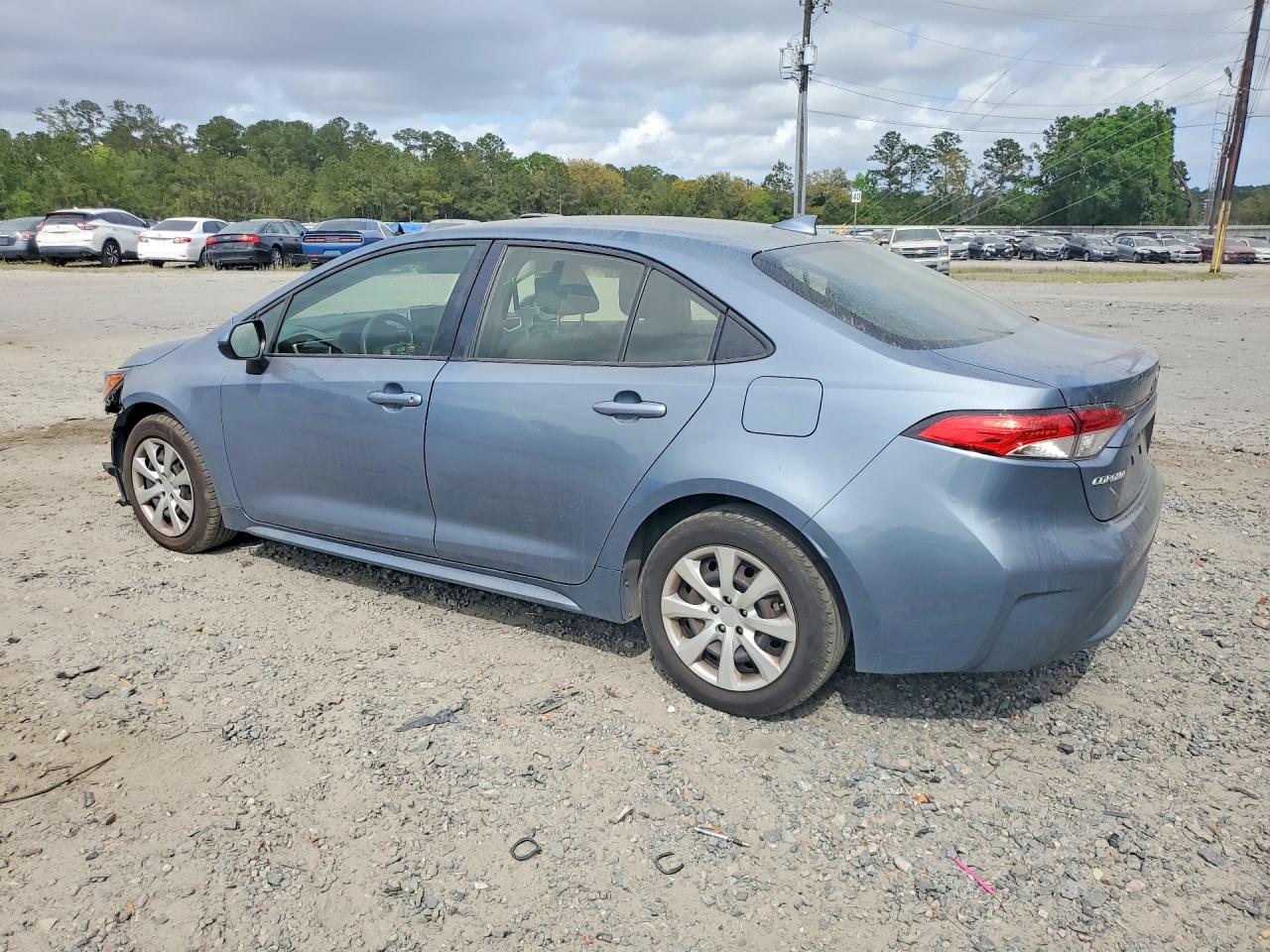 2020 TOYOTA COROLLA LE photo 4