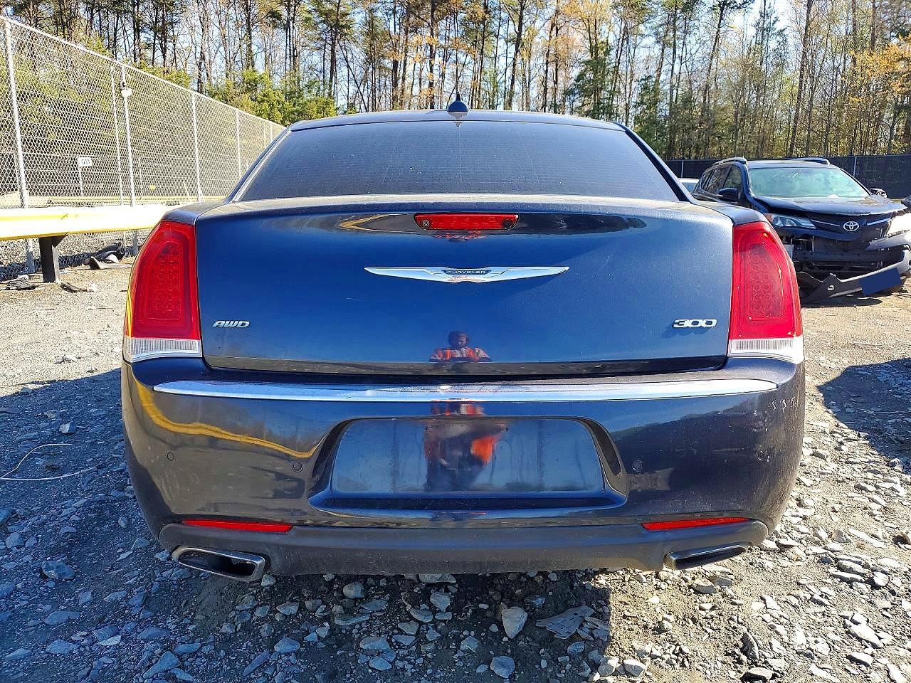 2016 CHRYSLER 300 LIMITED photo 11