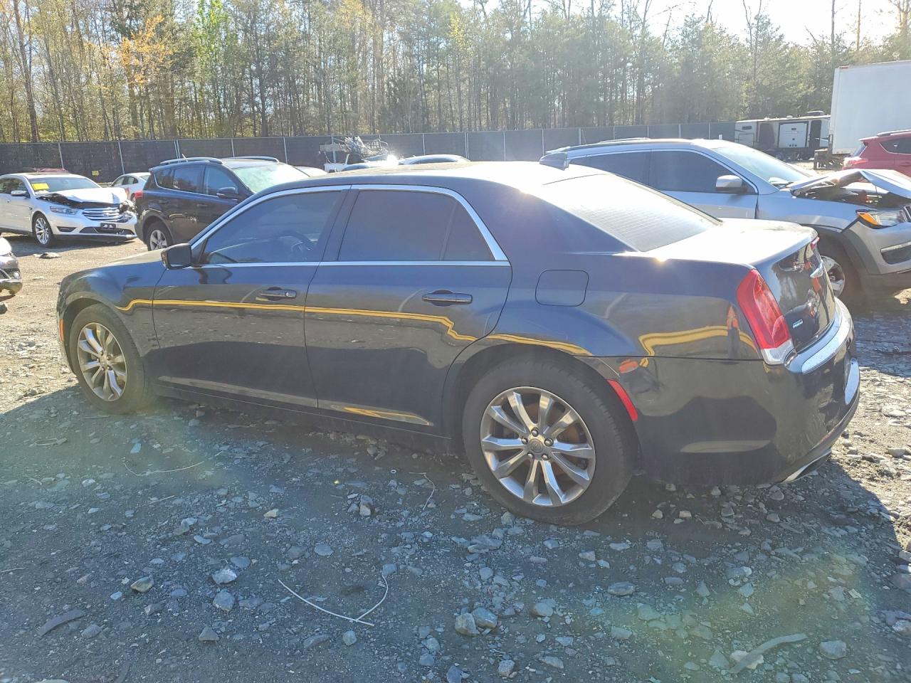 2016 CHRYSLER 300 LIMITED photo 3