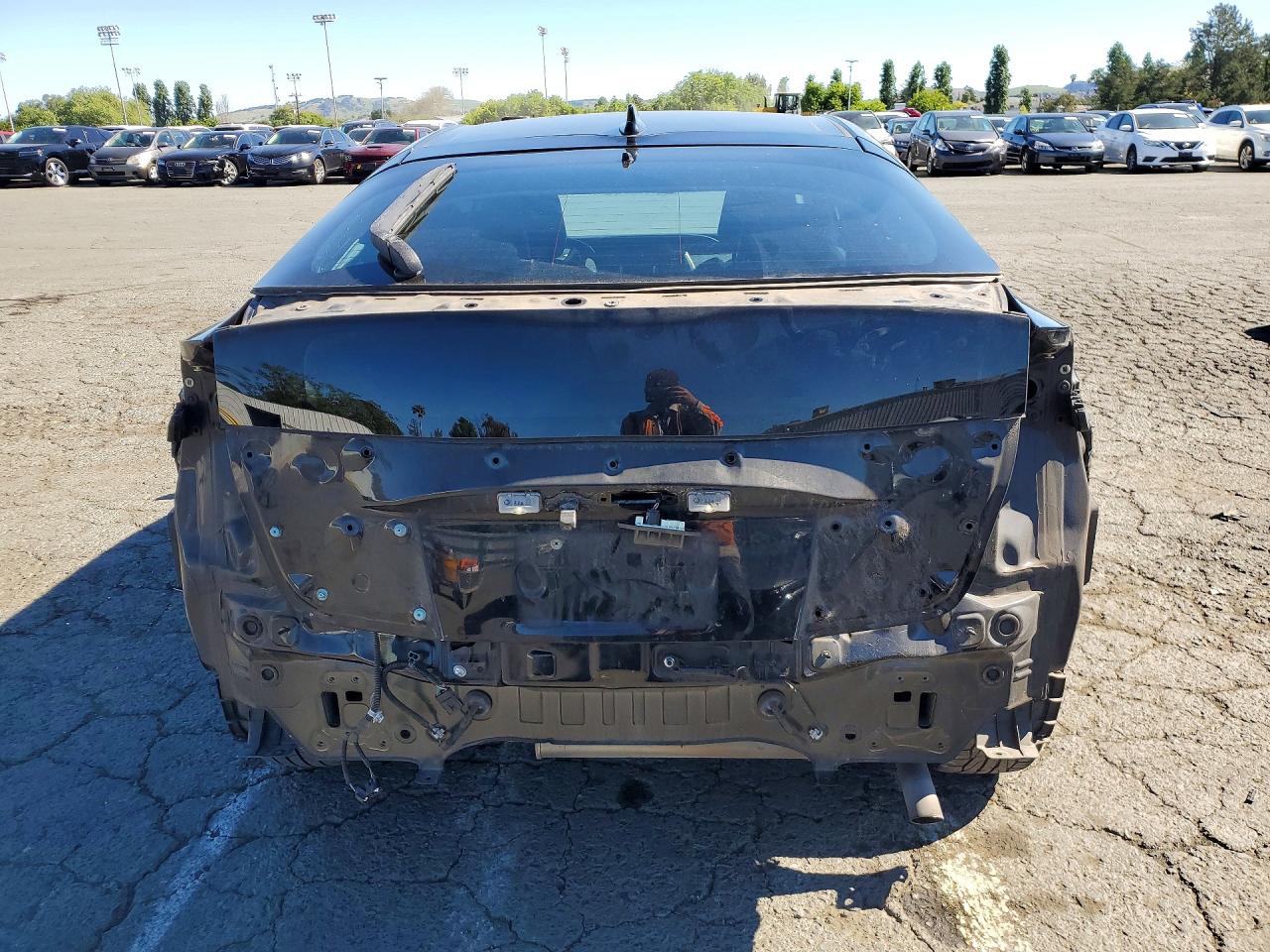2017 TOYOTA PRIUS THREE TOURING photo 16