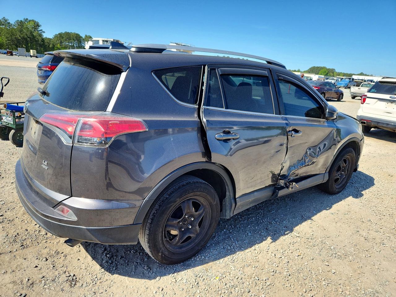 2016 TOYOTA RAV4 LE photo 7