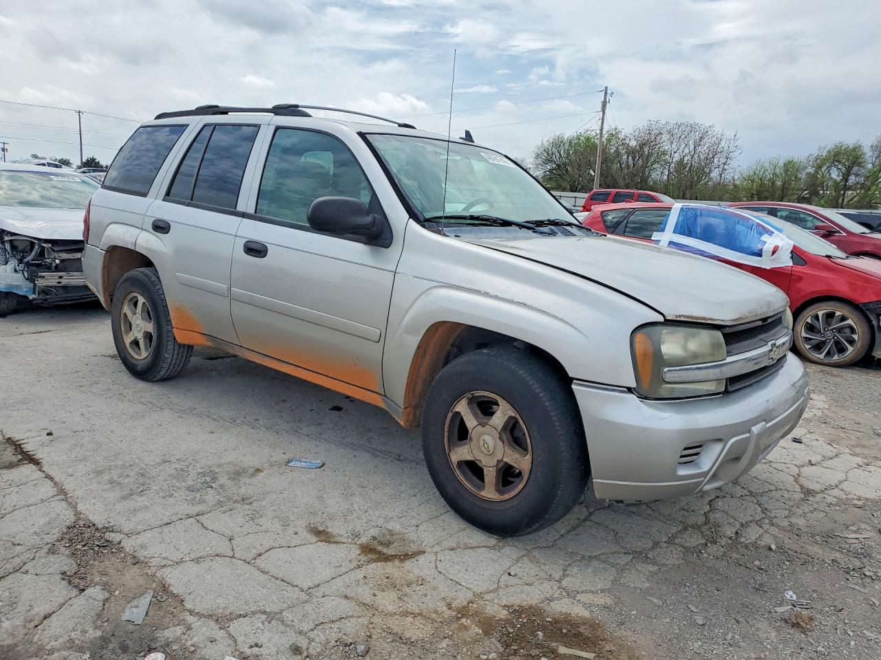 2006 CHEVROLET TRAILBLAZER LS photo 4