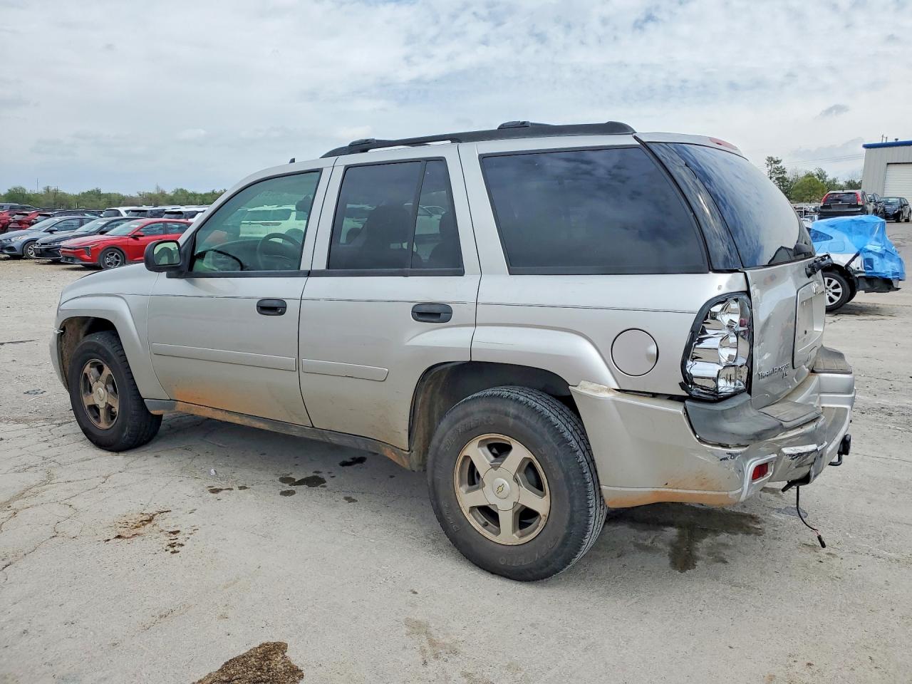 2006 CHEVROLET TRAILBLAZER LS photo 2
