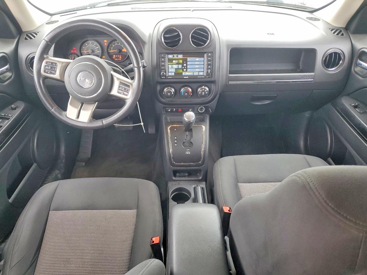 2015 JEEP PATRIOT LATITUDE photo 15