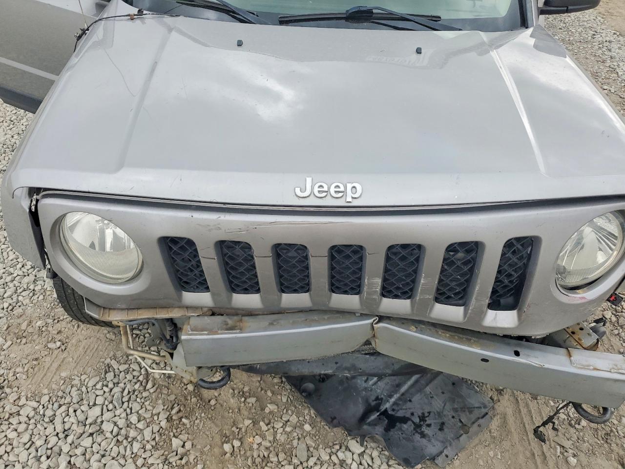 2015 JEEP PATRIOT LATITUDE photo 23