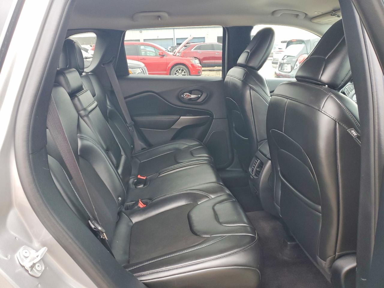 2019 JEEP CHEROKEE LATITUDE PLUS photo 31