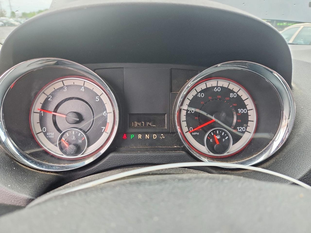 2015 DODGE GRAND CARAVAN SE photo 9