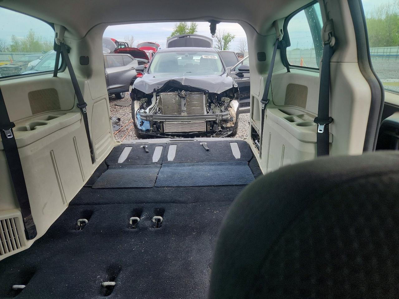 2015 DODGE GRAND CARAVAN SE photo 10