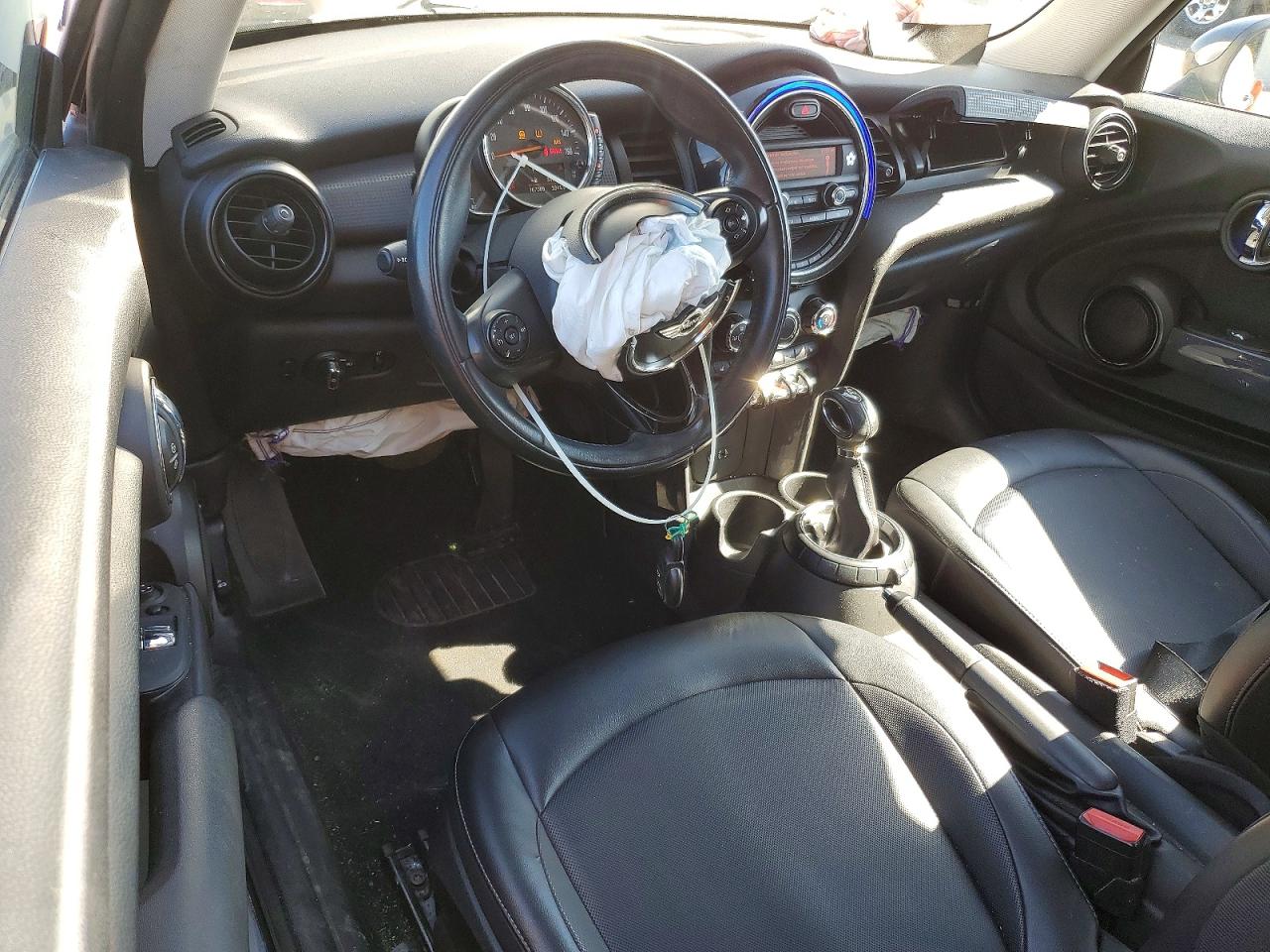 2014 MINI COOPER photo 15