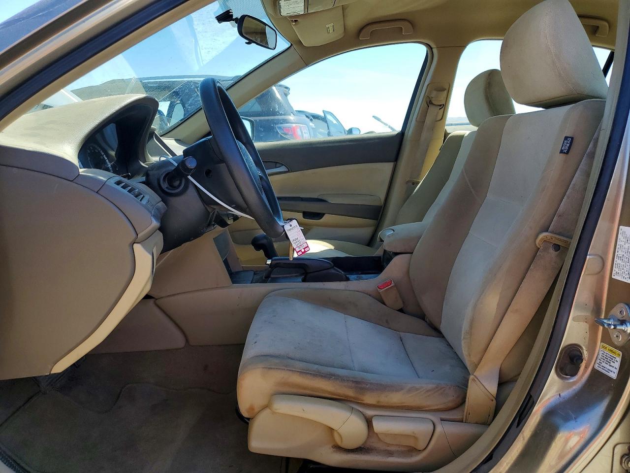 2009 HONDA ACCORD LX photo 19