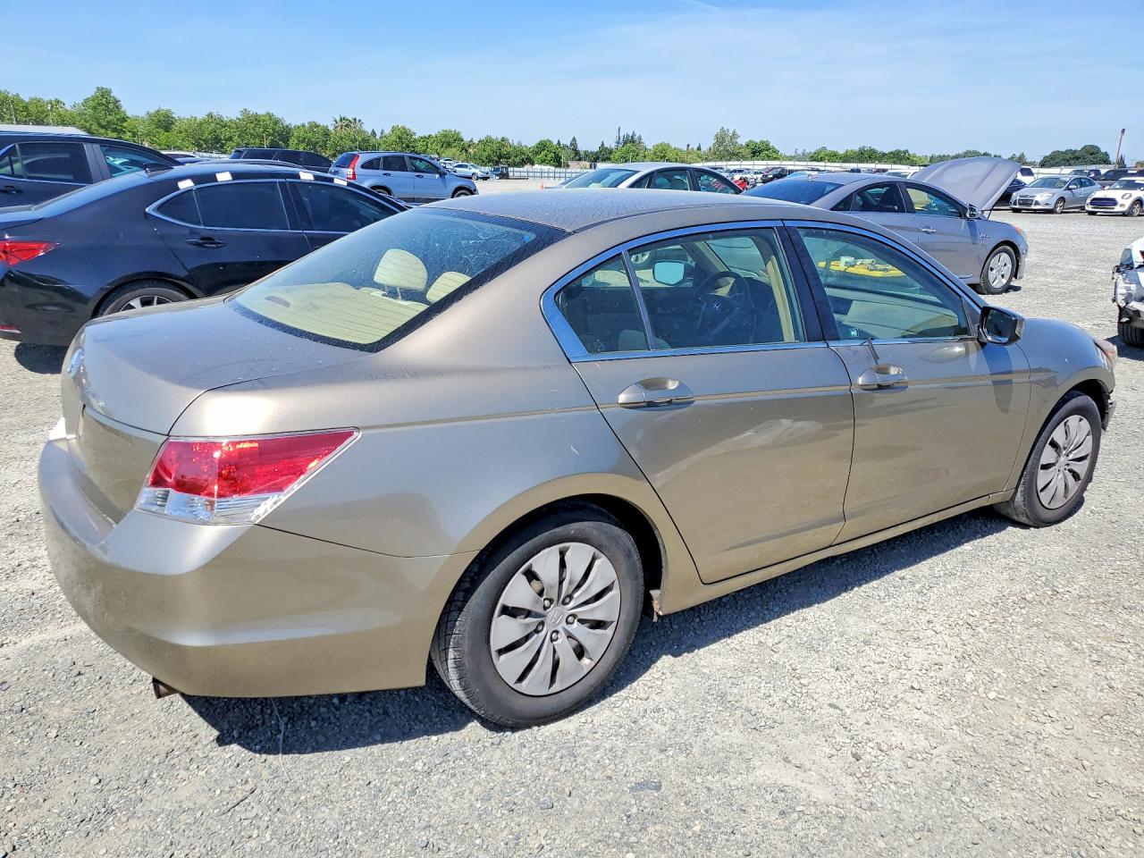 2009 HONDA ACCORD LX photo 7