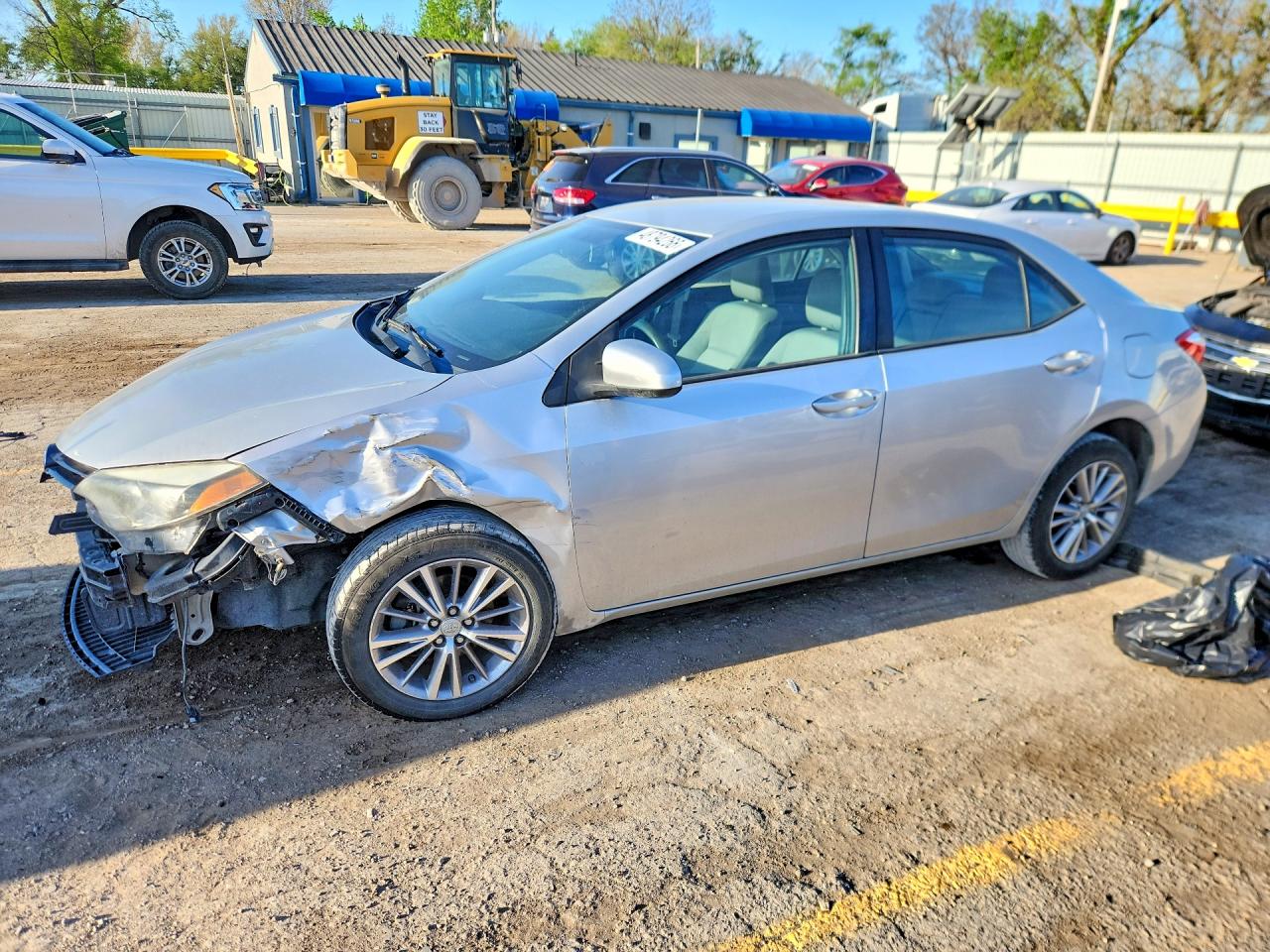 2015 TOYOTA COROLLA