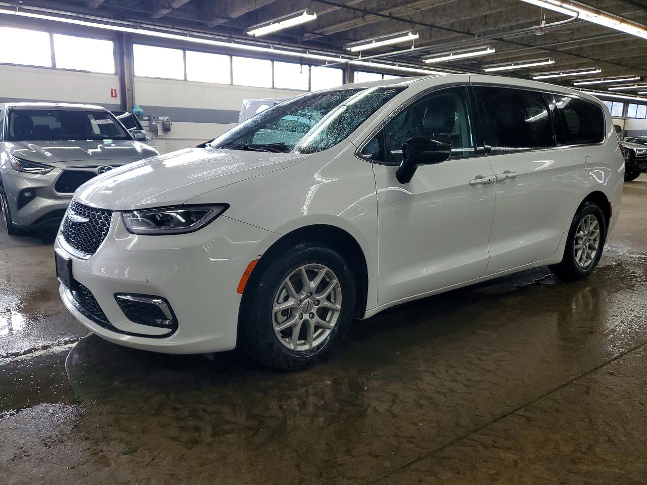 2024 CHRYSLER PACIFICA