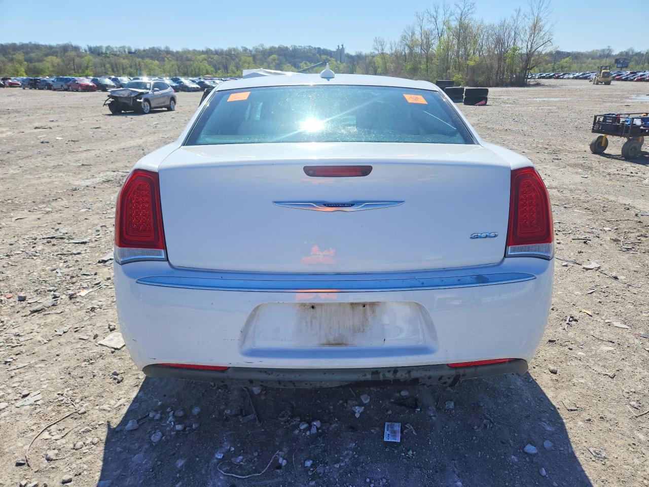 2019 CHRYSLER 300 TOURING photo 11
