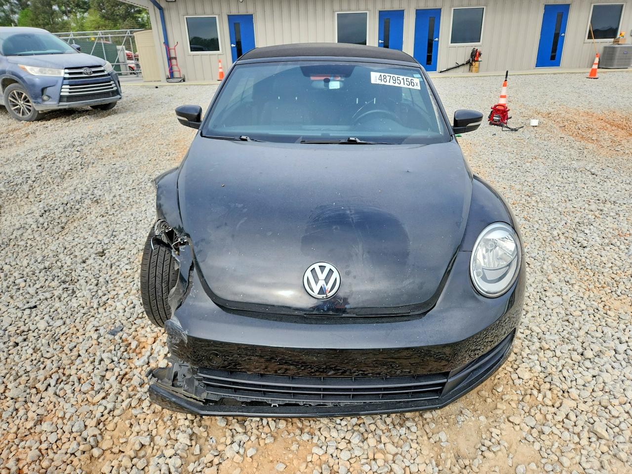 2014 VOLKSWAGEN BEETLE photo 9