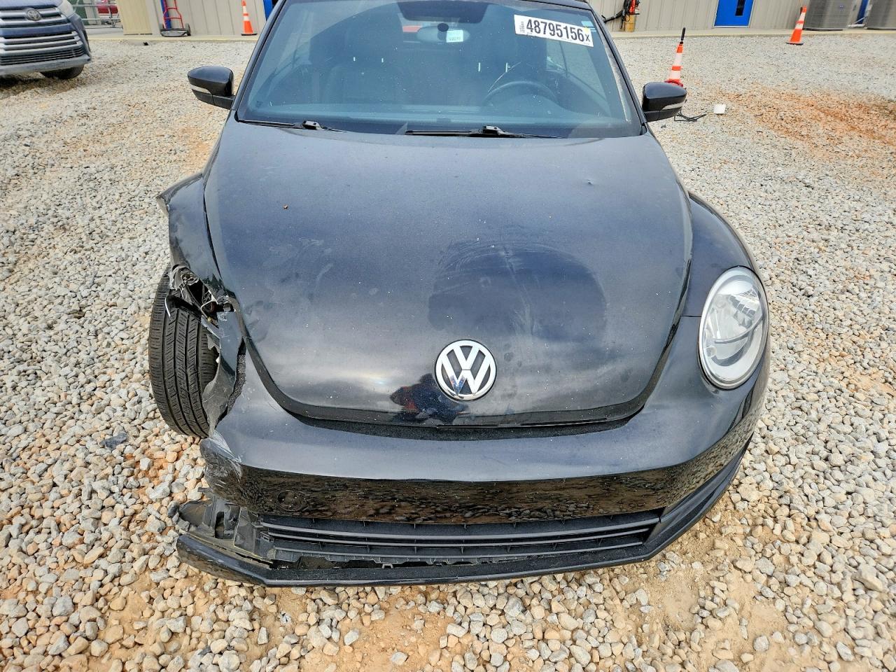 2014 VOLKSWAGEN BEETLE photo 21