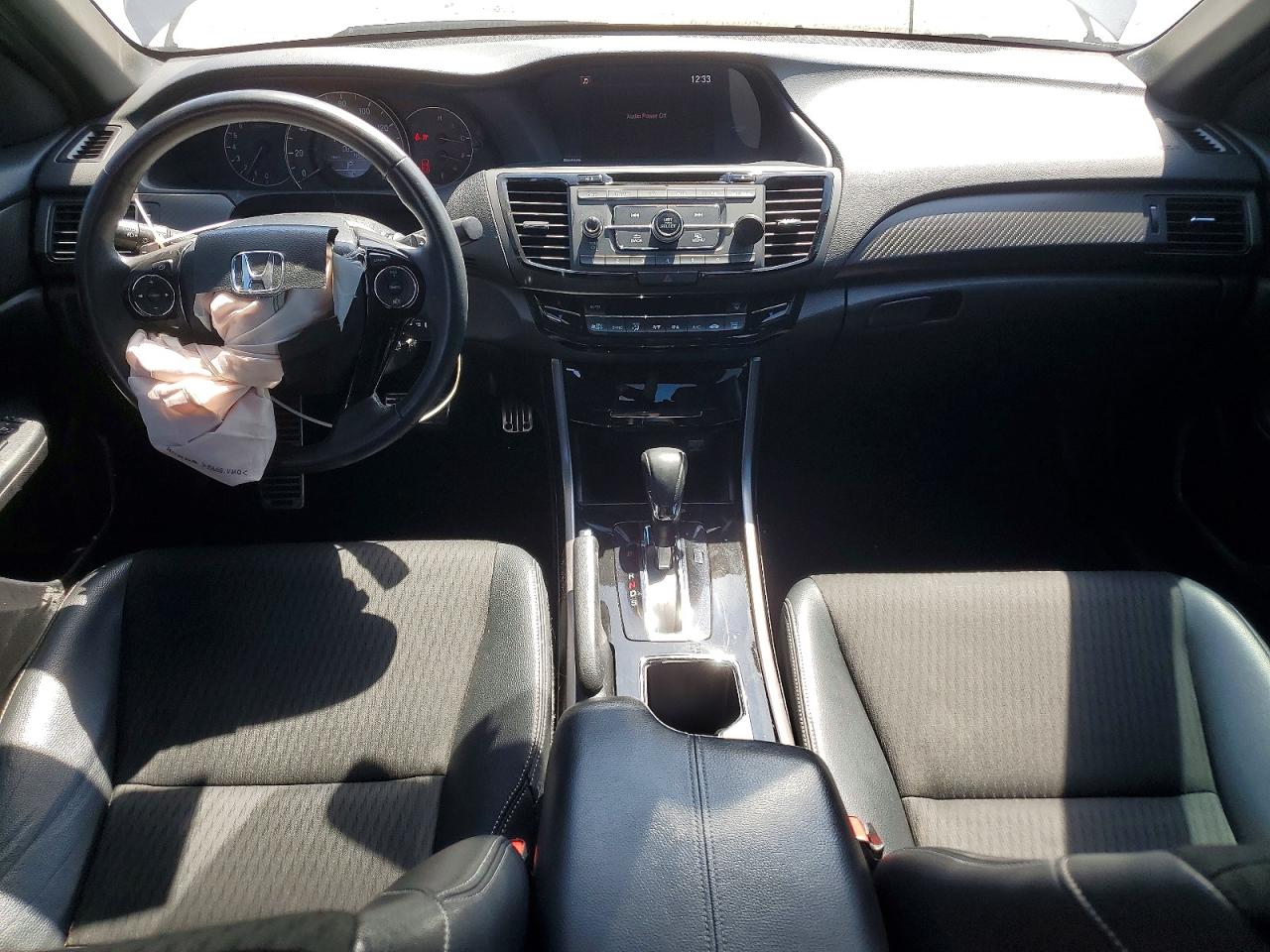 2017 HONDA ACCORD SPORT photo 15