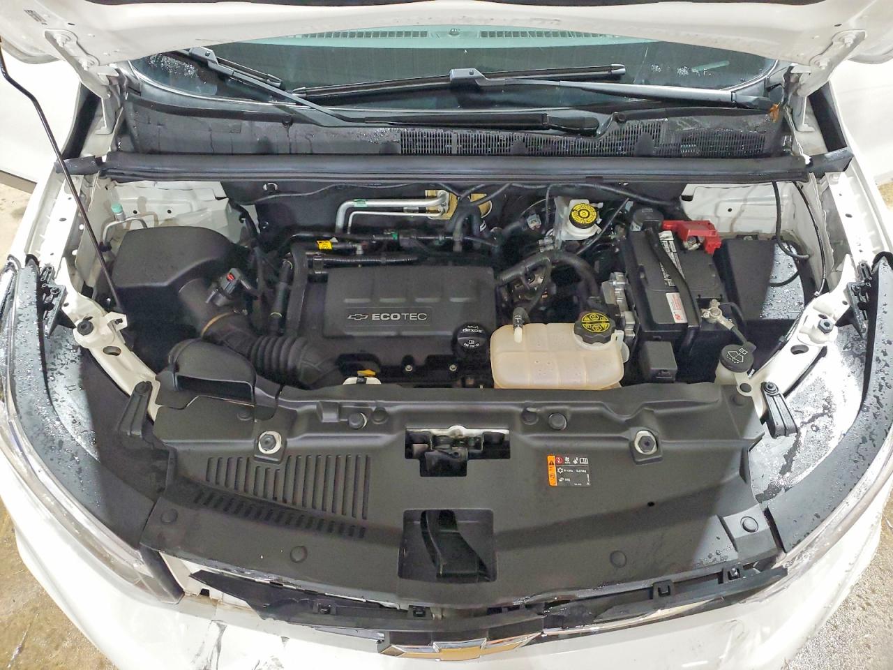 2018 CHEVROLET TRAX 1LT photo 12