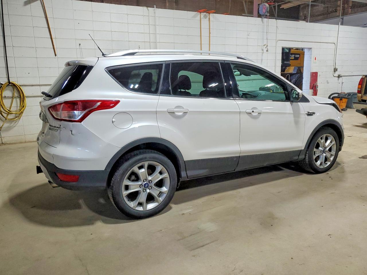 2014 FORD ESCAPE TITANIUM photo 5