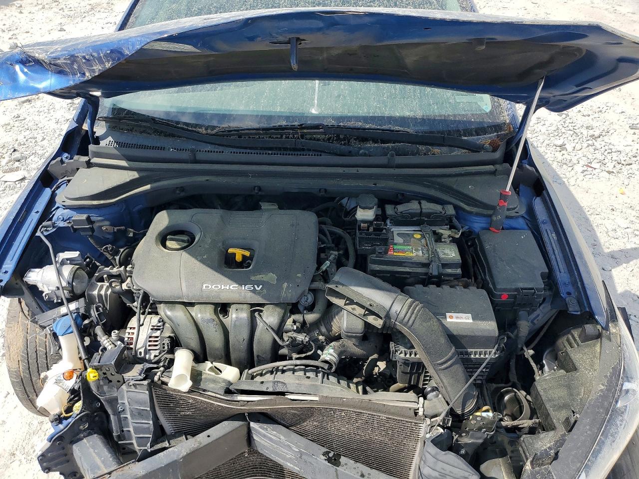 2017 HYUNDAI ELANTRA SE photo 11