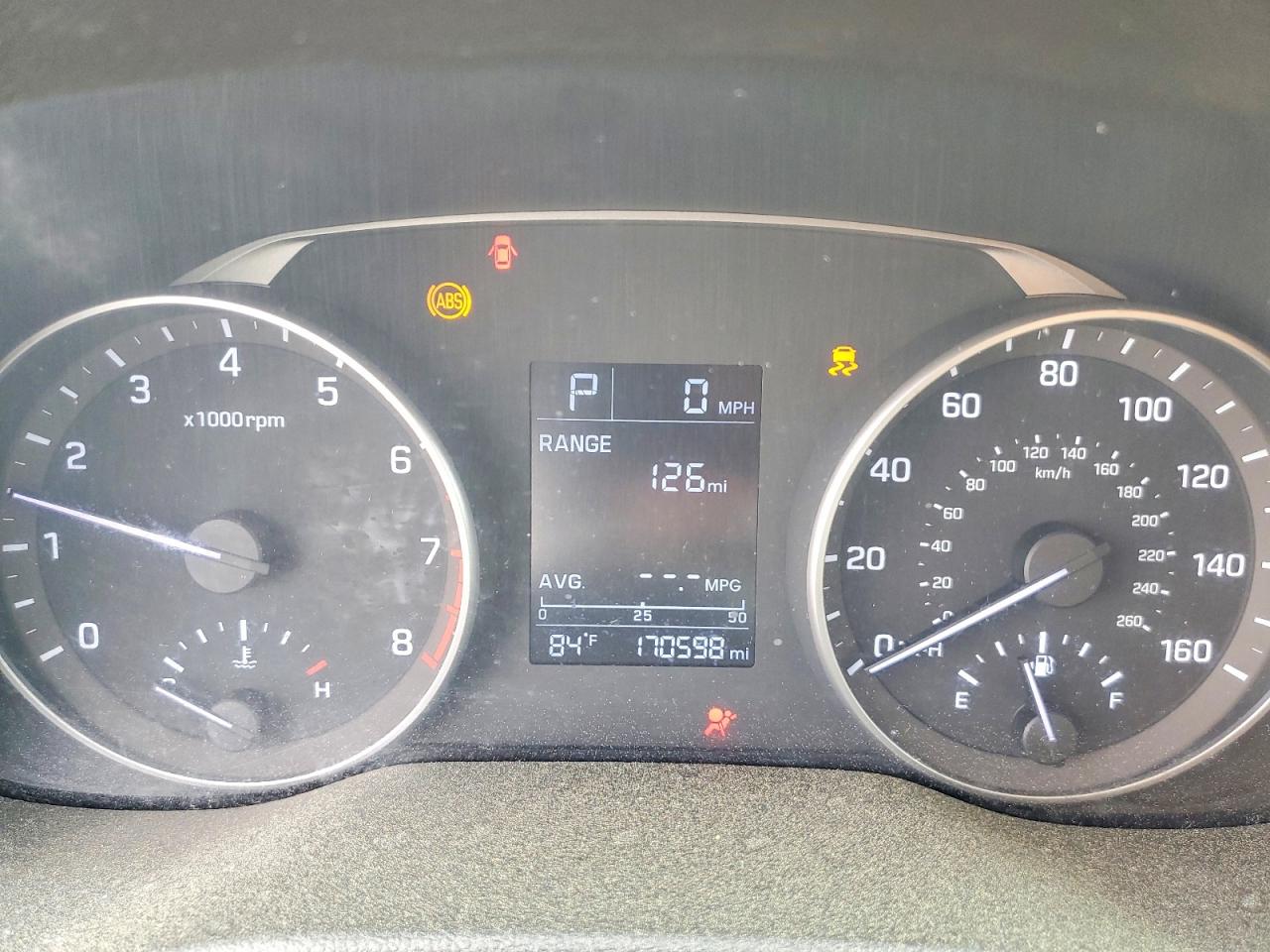 2017 HYUNDAI ELANTRA SE photo 9